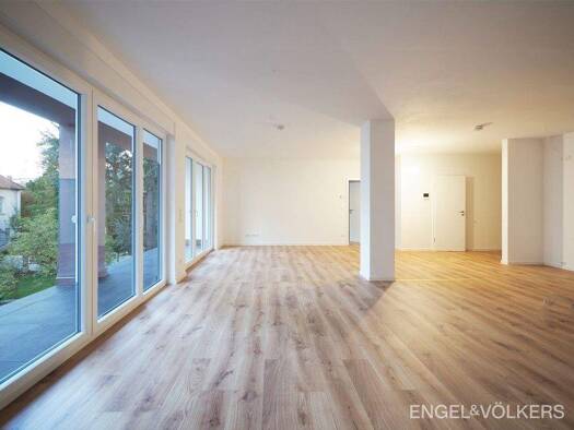 Wohnung zur Miete 1.375 € 3 Zimmer 128 m² Rotenbergstraße 23 St Johann Saarbrücken 66111