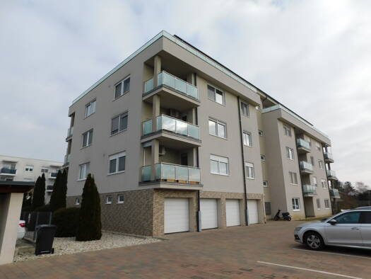 Studio zum Kauf 395.000 € 4 Zimmer 125 m² 4. Geschoss frei ab sofort Györ