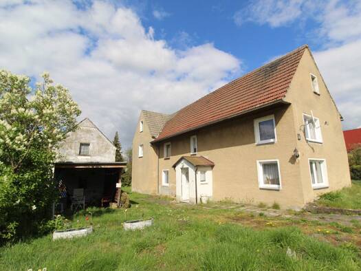 Einfamilienhaus zum Kauf provisionsfrei 49.500 € 5 Zimmer 131 m² 557 m² Grundstück Langenleuba-Niederhain Langenleuba-Niederhain 04618