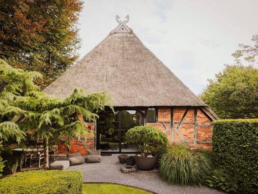 Haus zum Kauf 1.493.000 € 1 Zimmer 183 m² 1.529 m² Grundstück frei ab sofort Poggensee 23896