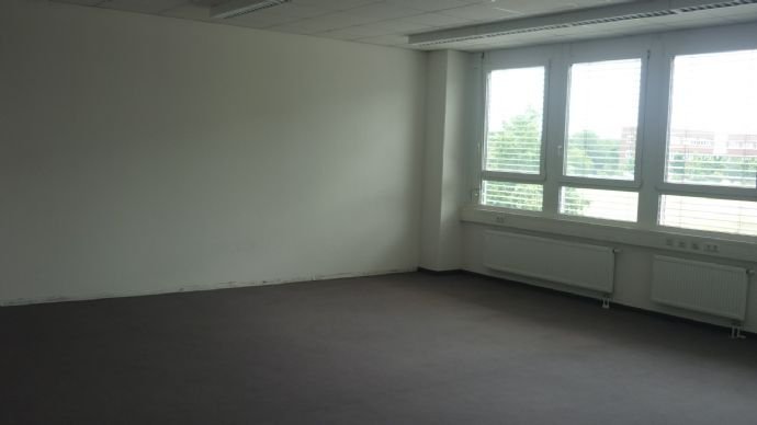 Bürofläche zur Miete 1.640 m²<br/>Bürofläche ab 390 m²<br/>Teilbarkeit Gremberghoven Köln 51149