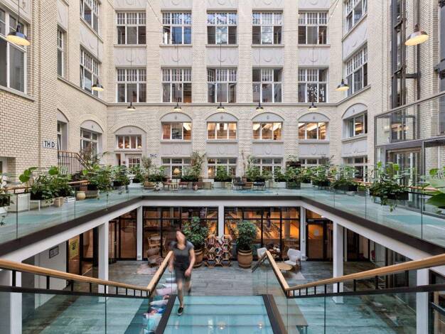 Bürofläche zur Miete provisionsfrei 2.320 € 18 m² Bürofläche Krausenstraße Mitte Berlin 10117