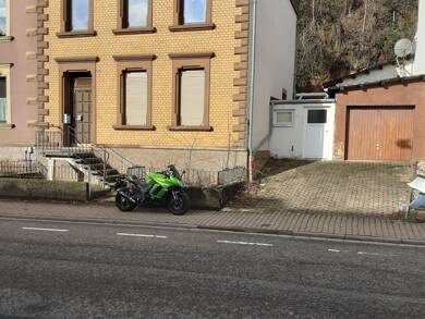 Haus zum Kauf 118.000 € 7 Zimmer 120 m² 700 m² Grundstück Diefflen Dillingen 66763