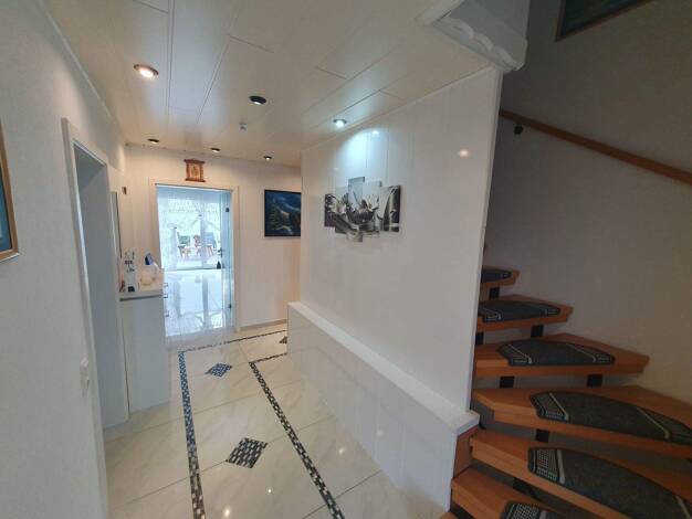 Einfamilienhaus zum Kauf 715.000 € 6 Zimmer 214 m² 649 m² Grundstück Neuses Eggolsheim 91330