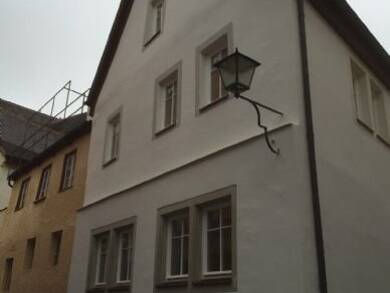 Wohnung zur Miete 990 € 4 Zimmer 116 m² frei ab 01.08.2025 Kirchplatz 11 Rothenburg Rothenburg ob der Tauber 91541
