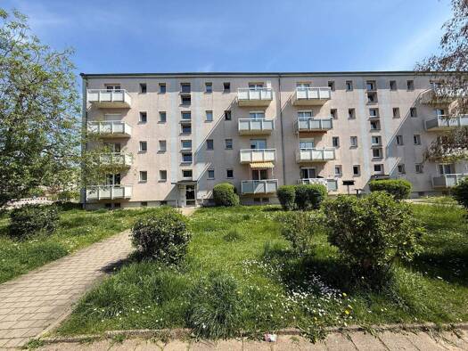 Wohnung zum Kauf 49.500 € 2 Zimmer 49 m² 3. Geschoss frei ab sofort Albert- Schweitzer- Str. 7 Weißenfels 06667