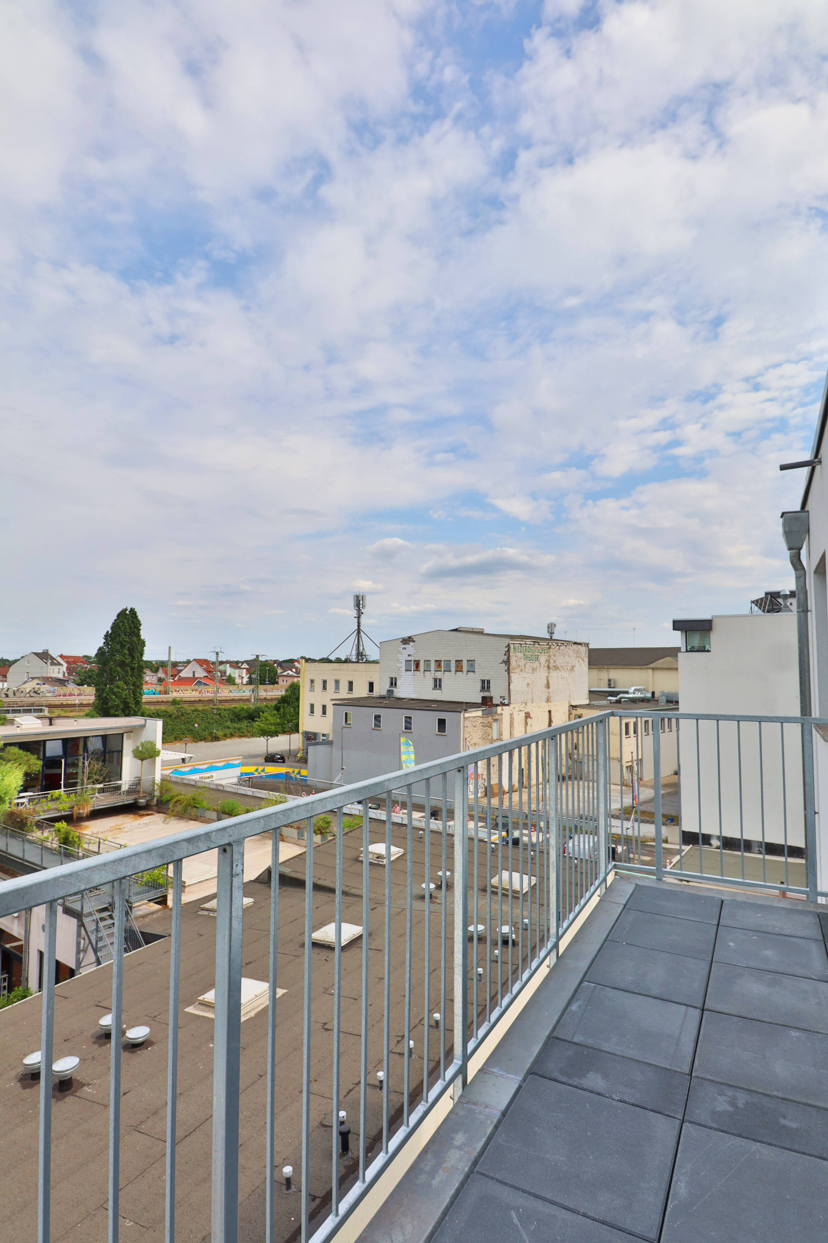 Property thumbnail 8