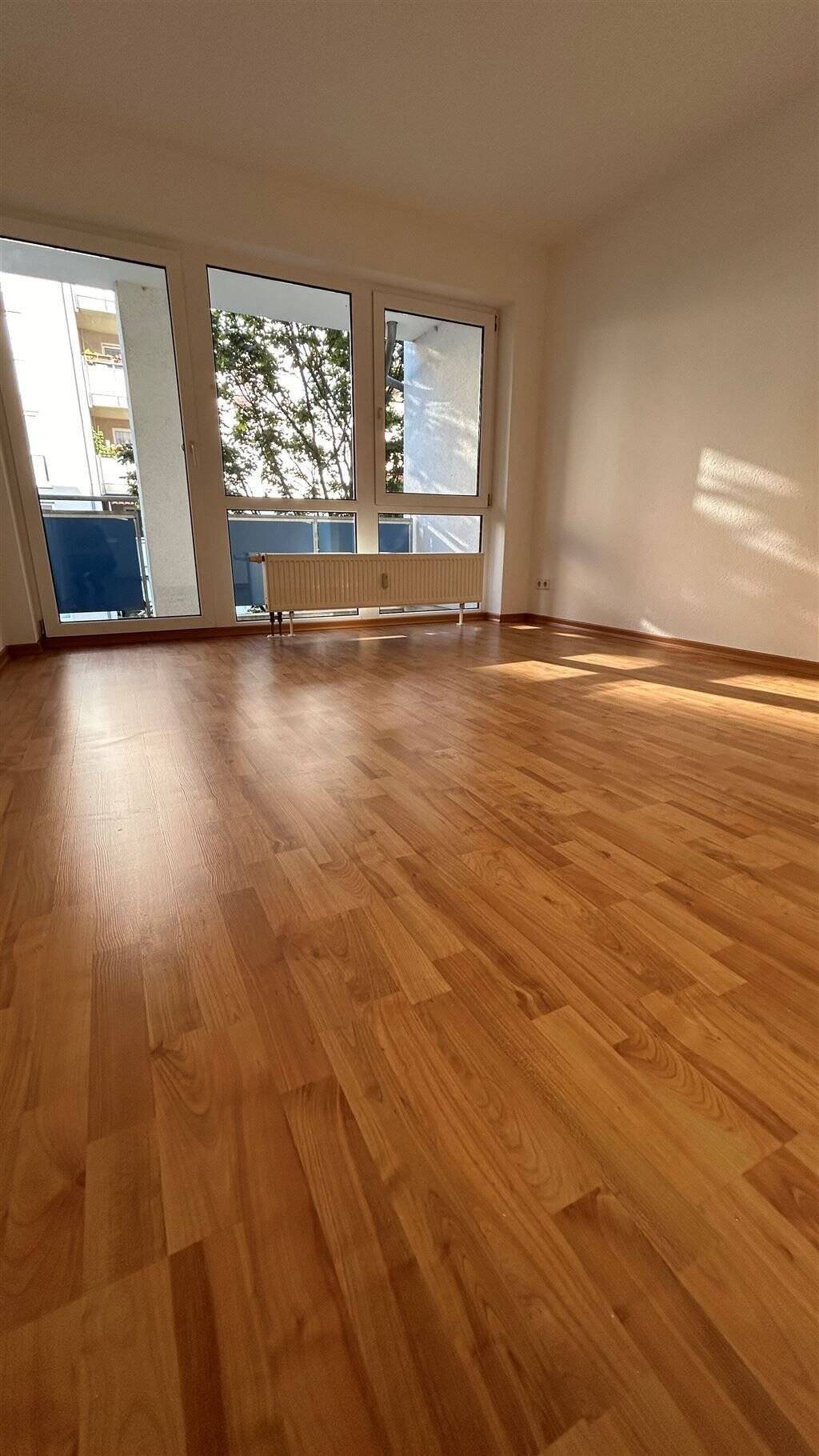 2-Raum-Wohnung mit Loggia am Küchwaldrand !! – Arthur-Brettschneider-Straße 15, 9113 Chemnitz – Vorschaubild 5