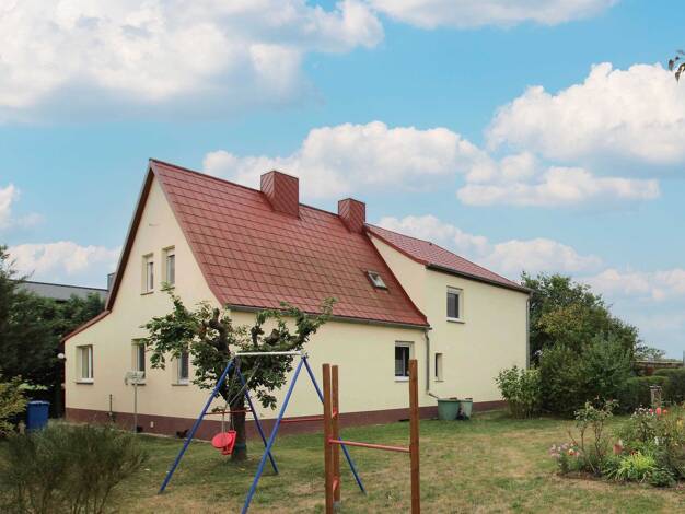Sonstiges zum Kauf als Kapitalanlage geeignet 249.000 € 6 Zimmer 100 m² 1.220 m² Grundstück Laue Delitzsch 04509