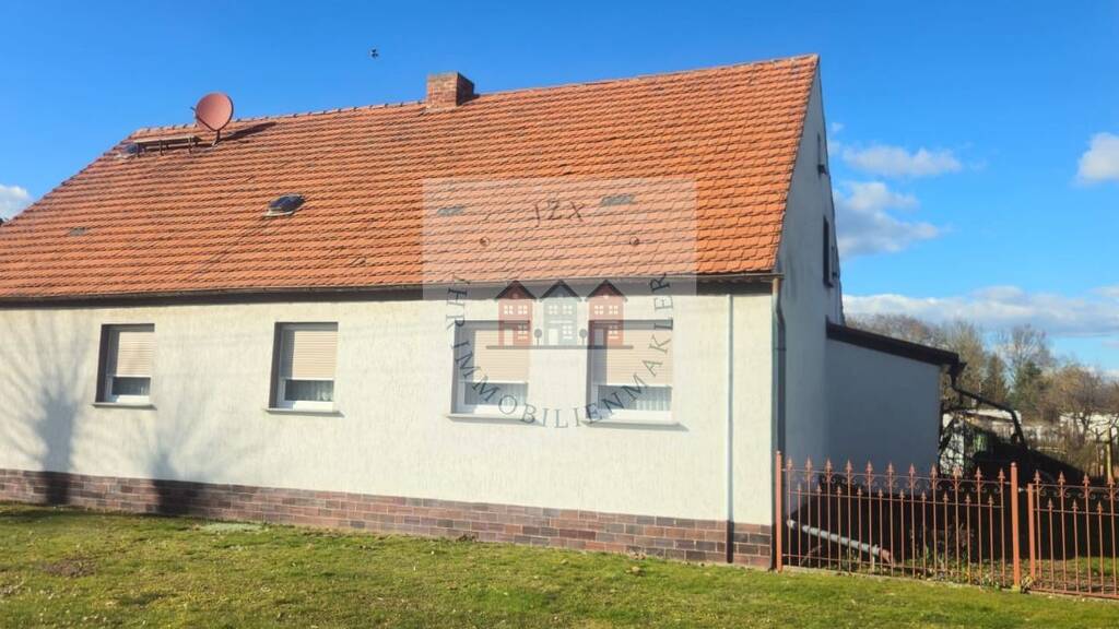 Einfamilienhaus zum Kauf 119.000 € 5 Zimmer 111 m² 1.495 m² Grundstück Zechin 15328