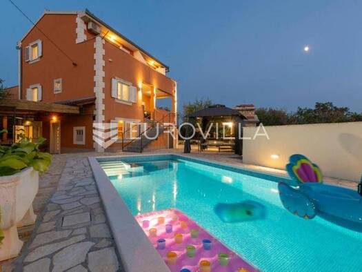 Haus zum Kauf 970.000 € 6 Zimmer 236 m² Zecevo Rogoznicko Rogoznica