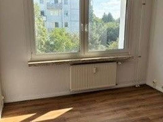 Wohnung zur Miete 562 € 3 Zimmer 56,2 m² 2. Geschoss Kieler Str. 24 Lankow Schwerin 19057