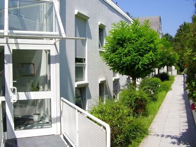 Terrassenwohnung zur Miete 900 € 3 Zimmer 73 m² 1. Geschoss frei ab sofort Hans-Bredow-Str. 36 Schau-Ins-Land Wiesbaden 65189