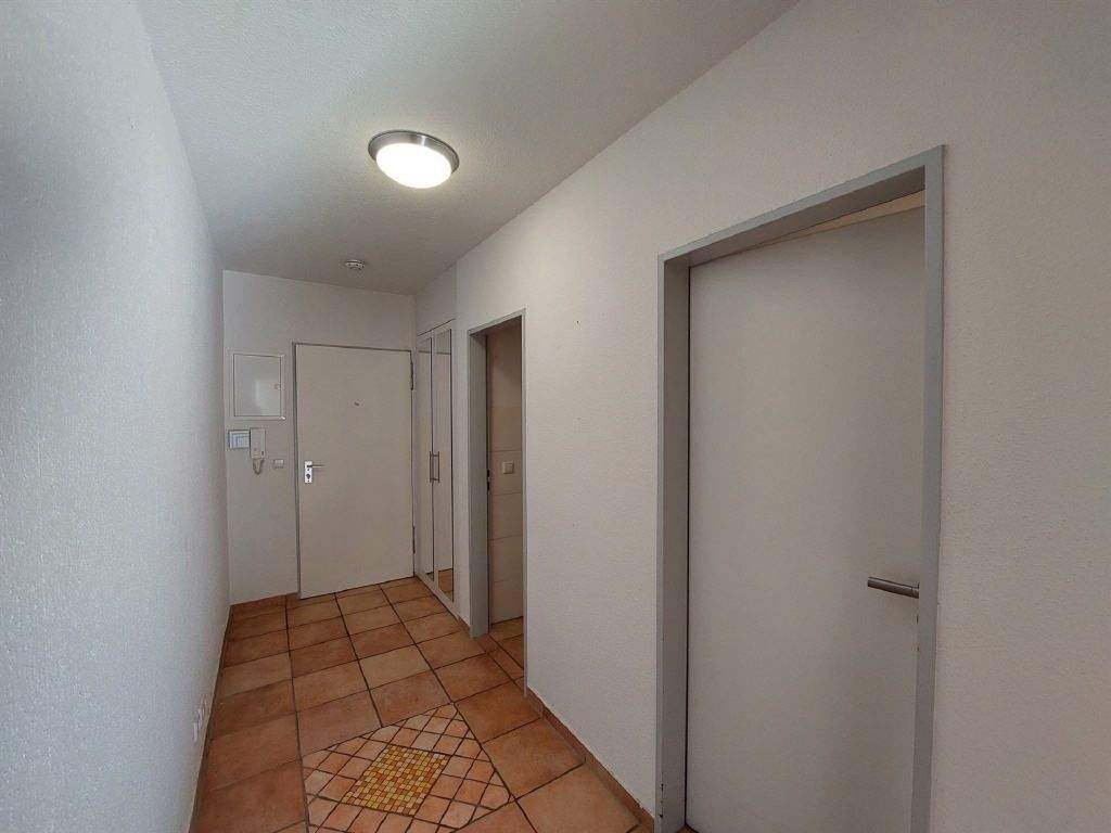 Immobilie in Staufen im Breisgau - Helle 4-Zimmer-Wohnng in Staufen mit Garage - Bild 4