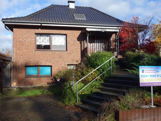 Einfamilienhaus zum Kauf 444.000 € 5 Zimmer 129 m² 1.276 m² Grundstück frei ab sofort Kranüchel Much 53804