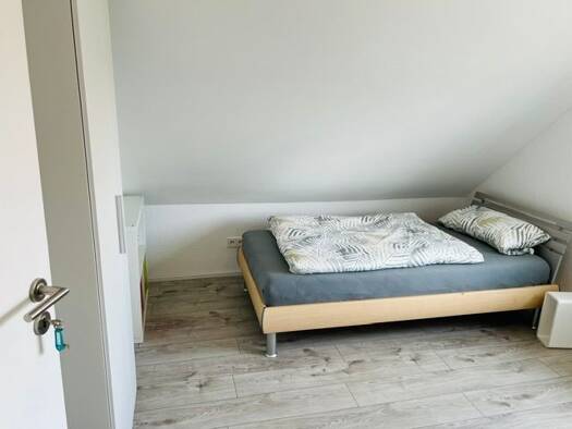 Wohnung zur Miete 2.100 € 4 Zimmer 90 m² Geschoss -1/3 frei ab 15.09.2026 Herrenstraße 44 Rastatt Rastatt 76437
