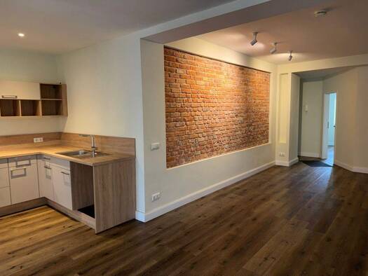 Wohnung zur Miete 750 € 2 Zimmer 87 m² frei ab sofort Nummerstr. 22 Ludwigslust 19288