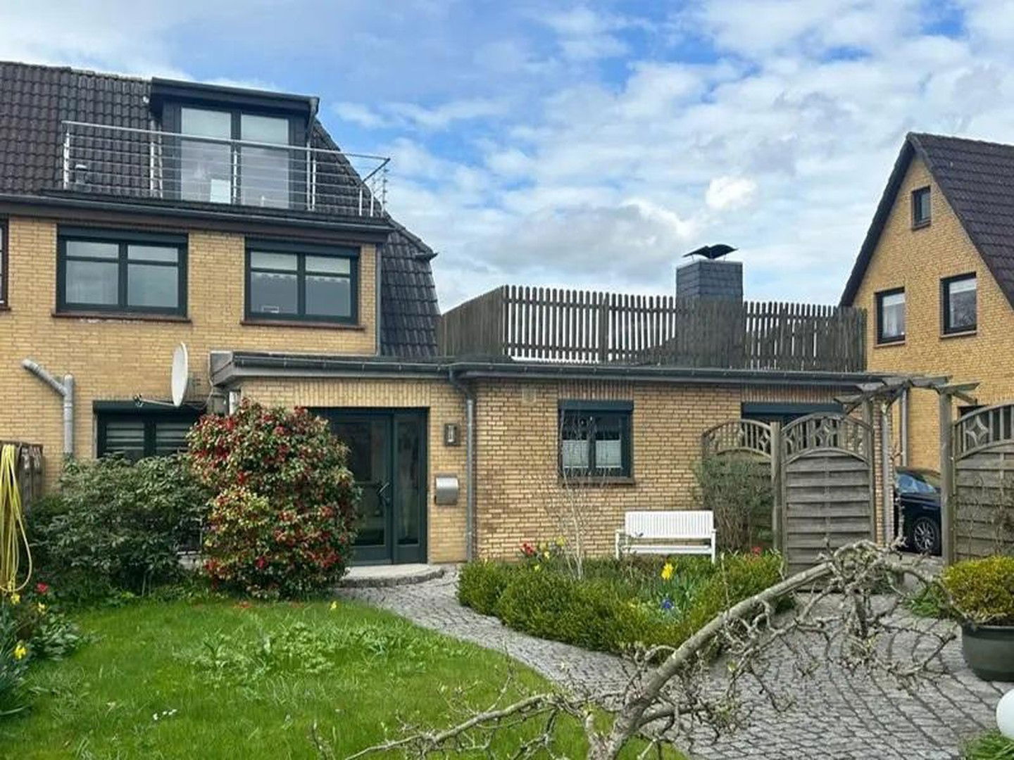 Doppelhaushälfte zum Kauf provisionsfrei 548.000 € 8 Zimmer 225 m²<br/>Wohnfläche 1.200 m²<br/>Grundstück Mürwik - Wasserloos Flensburg 24944