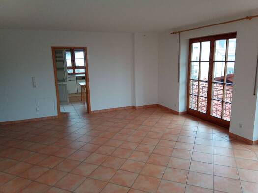 Wohnung zur Miete 1.200 € 4 Zimmer 117 m² Geschoss 1/3 frei ab 01.04.2026 Anselfingen Engen 78234