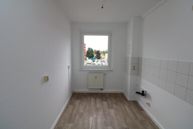 Wohnung zur Miete 379 € 2 Zimmer 53,9 m² 3. Geschoss Paul-Müller-Straße 10 Neu-Friedeburg Freiberg 09599