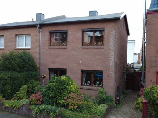 Einfamilienhaus zum Kauf 235.000 € 4 Zimmer 72 m² 172 m² Grundstück frei ab 30.11.2026 St. Lorenz Nord Lübeck 23554