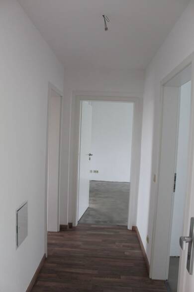 Wohnung zur Miete 340 € 4 Zimmer 72 m² 2 Geschosse Leisnig Leisnig 04703