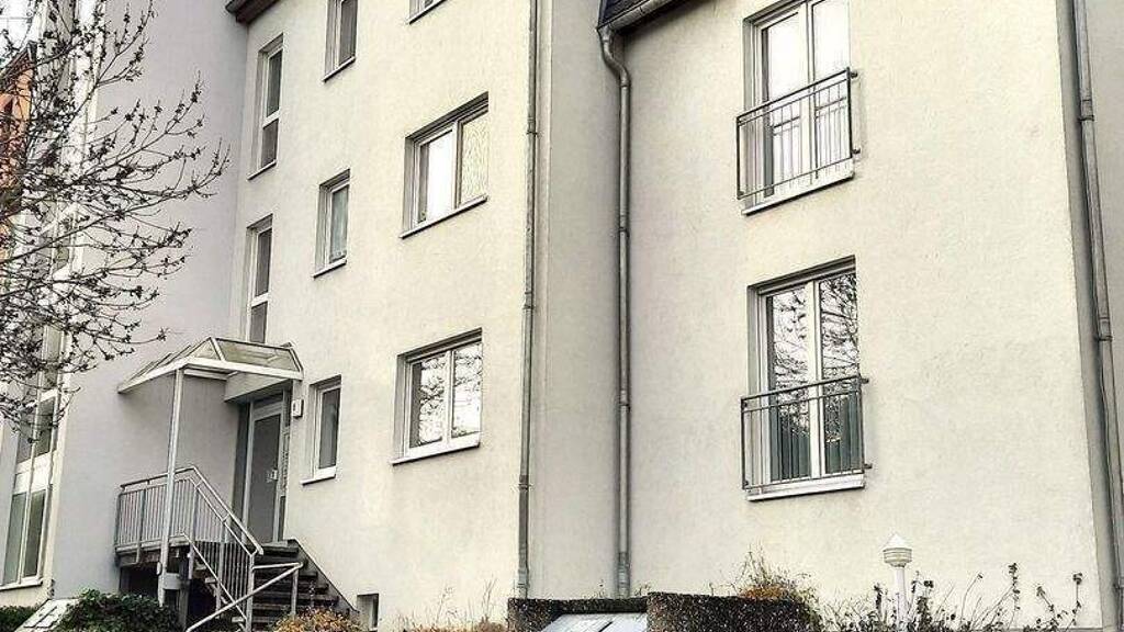 Wohnung zur Miete 414 € 2 Zimmer 69 m² 1. Geschoss frei ab sofort Sohlener Str. 8 Westerhüsen Magdeburg 39122