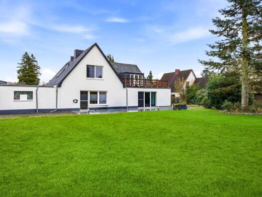Mehrfamilienhaus zum Kauf 849.000 € 9 Zimmer 241,9 m² 892 m² Grundstück Poppenbüttel Wandsbek 22399