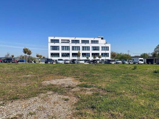 Lagerhalle zum Kauf als Kapitalanlage geeignet 6.073 m² Grundstück Welschenäckerstraße Nordstadt Pforzheim 75177