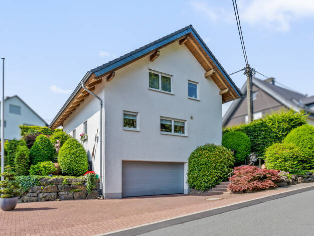 Einfamilienhaus zum Kauf 329.500 € 6 Zimmer 152 m² 409 m² Grundstück Maumke Lennestadt 57368