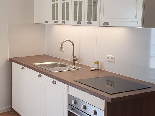 Wohnung zur Miete 1.150 € 3,5 Zimmer 87 m² Geschoss 1/3 frei ab sofort Warthäuser Straße Wangen Wangen 70327
