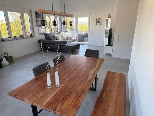 Wohnung zur Miete 1.200 € 2 Zimmer 77 m² Geschoss 2/3 frei ab 01.01.2027 Denkendorf 73770