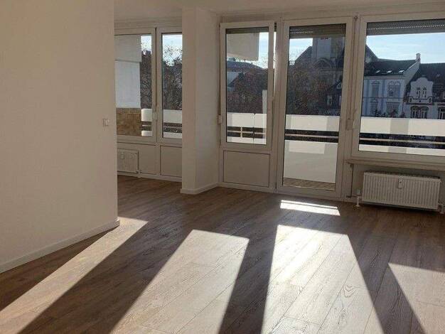 Wohnung zur Miete 1.100 € 3 Zimmer 74 m² 4. Geschoss Mathildenstr. 14 Offenbach am Main Offenbach 63065