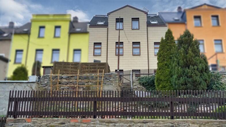 Reihenmittelhaus zum Kauf 99.000 € 6 Zimmer 165 m² 250 m² Grundstück Oelsnitz Oelsnitz 08606