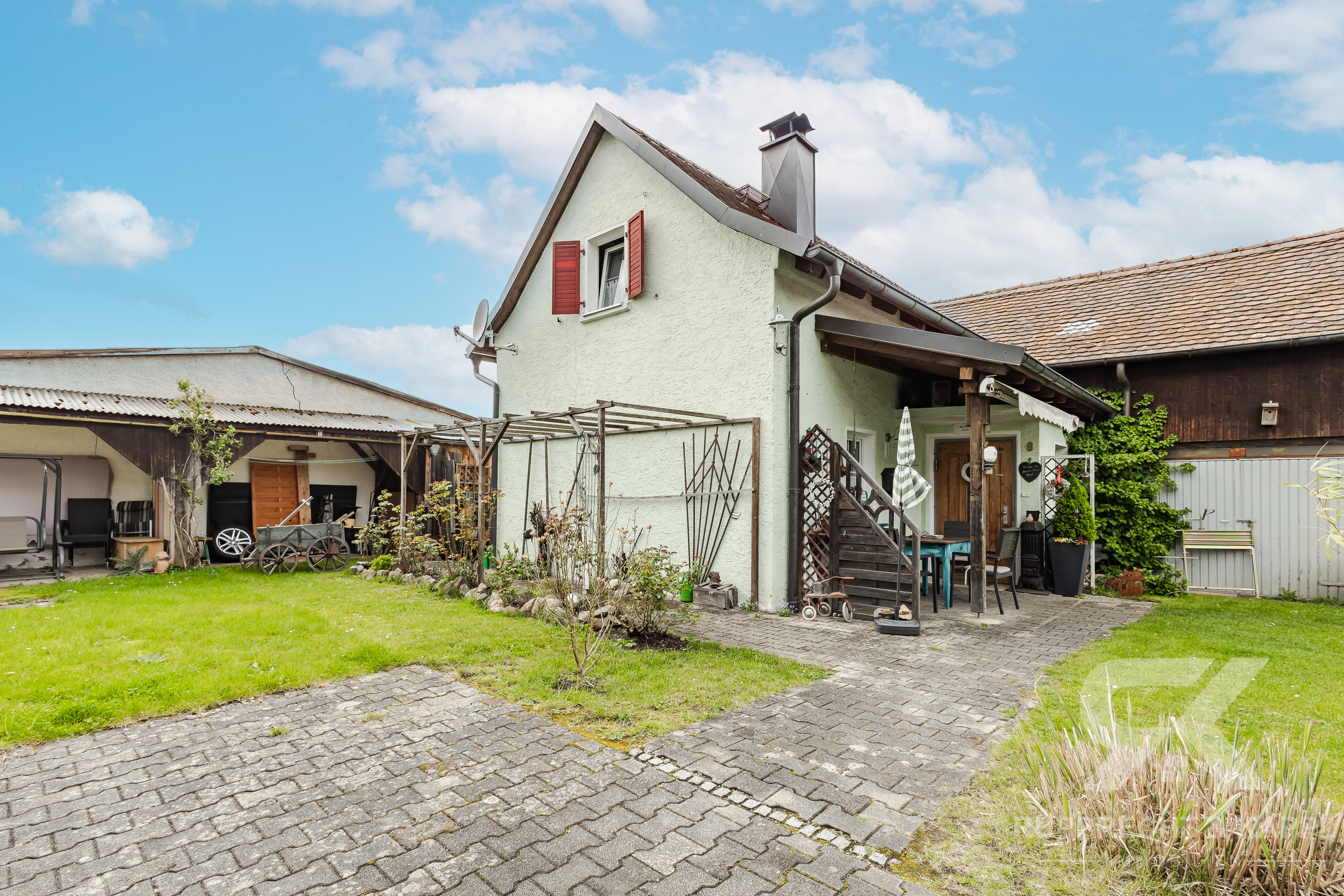 Einfamilienhaus zum Kauf 99.000 € 4 Zimmer 90 m²<br/>Wohnfläche 400 m²<br/>Grundstück Luhe Luhe-Wildenau 92706