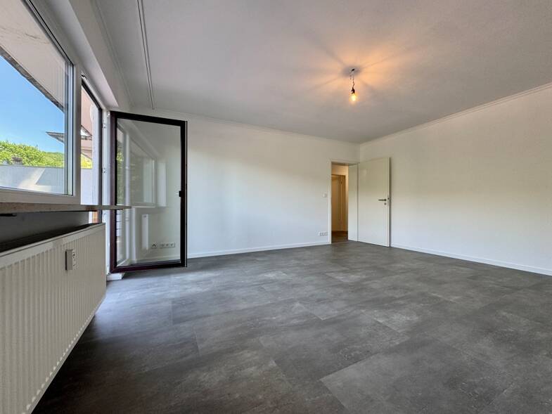 Wohnung zur Miete 890 € 2 Zimmer 78,3 m² 2. Geschoss Hambach Heppenheim 64646