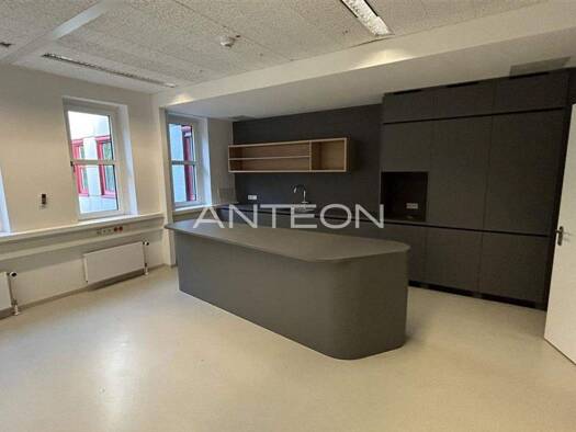 Bürofläche zur Miete 300,7 m² Bürofläche teilbar ab 300,7 m² Bergerhausen Essen 45136