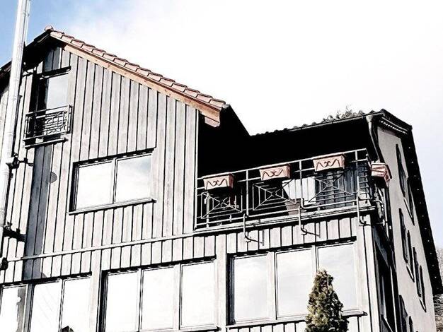 Mehrfamilienhaus zum Kauf provisionsfrei 925.000 € 12 Zimmer 562 m² 543 m² Grundstück Bad Liebenzell Bad Liebenzell 75378