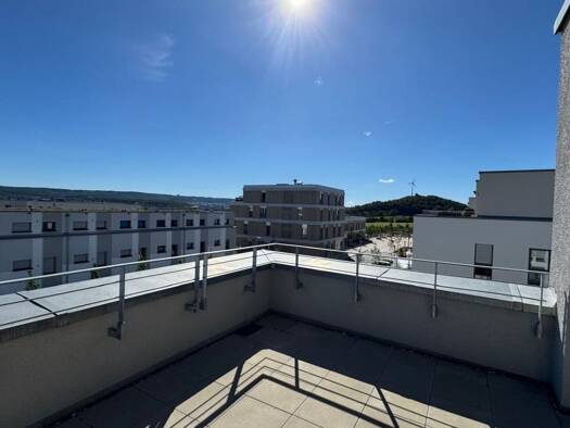 Penthouse zur Miete 1.180 € 2 Zimmer 60,9 m² 2. Geschoss frei ab 01.11.2026 Neuhaldenstraße Korntal Korntal-Münchingen 70825