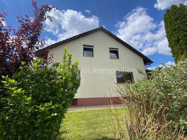 Haus zum Kauf 299.000 € 7 Zimmer 155 m² 789 m² Grundstück Breitenhausen Niederwinkling 94559