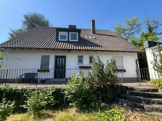 Mehrfamilienhaus zum Kauf 495.000 € 8 Zimmer 177 m² 1.023 m² Grundstück Seukendorf Seukendorf 90556