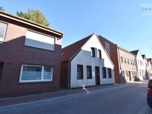 Mehrfamilienhaus zum Kauf 159.500 € 4 Zimmer 135 m² 139 m² Grundstück Innenstadt Aurich 26603