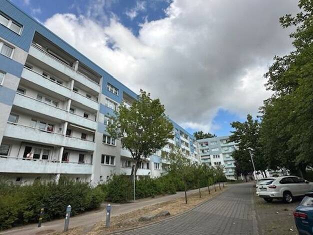 Wohnung zum Kauf 149.000 € 4 Zimmer 76,3 m² frei ab sofort Kräpeliner Wende 6a Schönwalde I Greifswald 17491