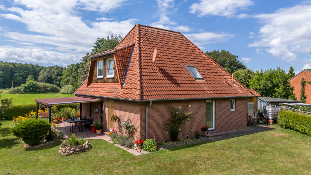 Einfamilienhaus zum Kauf 280.000 € 4 Zimmer 135 m² 970 m² Grundstück Marienau Dahlem 21368