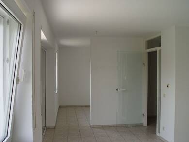 Wohnung zum Kauf 200.000 € 2 Zimmer 47,1 m² 1. Geschoss Geislar Bonn 53225