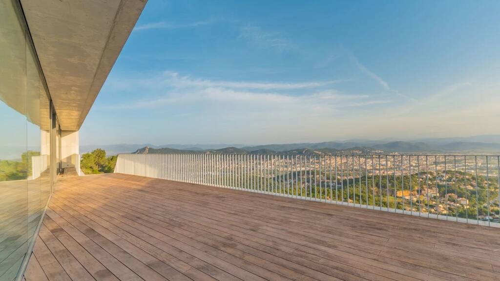 Einfamilienhaus zum Kauf 2.995.000 € 6 Zimmer 170 m² 3.300 m² Grundstück L'Entre Deux HYERES 83400