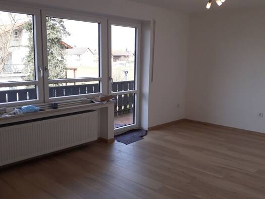 Wohnung zur Miete 450 € 1 Zimmer 35 m² Geschoss 2/3 frei ab 01.05.2026 Bayernwerkstraße 24 Dingolfing 84130