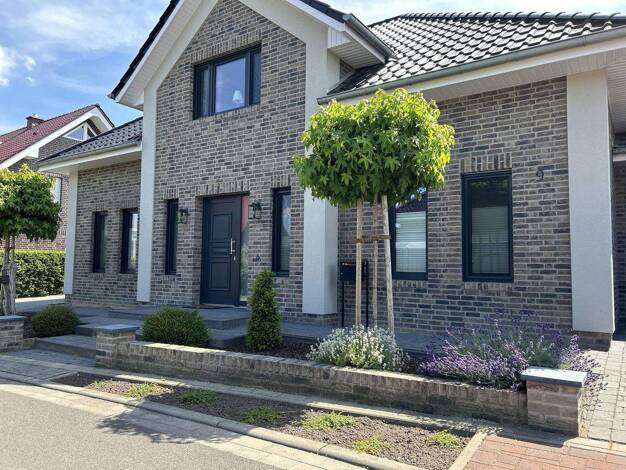 Einfamilienhaus zum Kauf provisionsfrei 560.000 € 6 Zimmer 210 m² 733 m² Grundstück Essen 49632