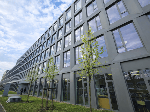 Bürofläche zur Miete 15,50 € 2.709 m² Bürofläche teilbar ab 1.875 m² Lahe Hannover 30659