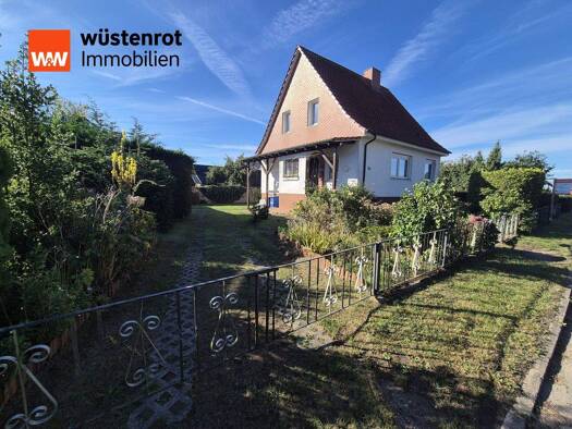Einfamilienhaus zum Kauf 183.000 € 6 Zimmer 108 m² 1.623 m² Grundstück Domsühl 19374